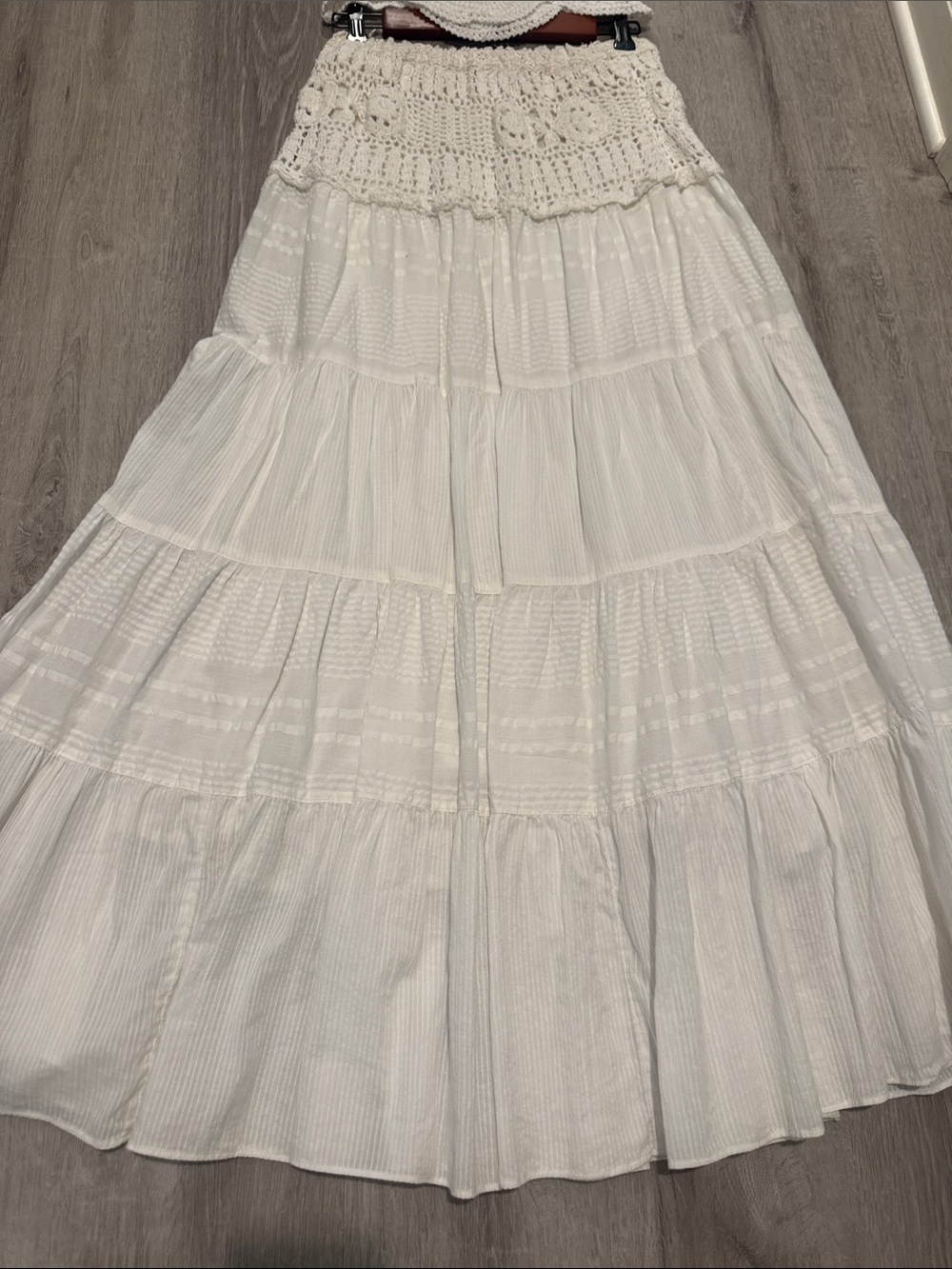 Free People White Tiered Crochet Waist Maxi Skirt and top (its a set ) - Picture 4 of 4